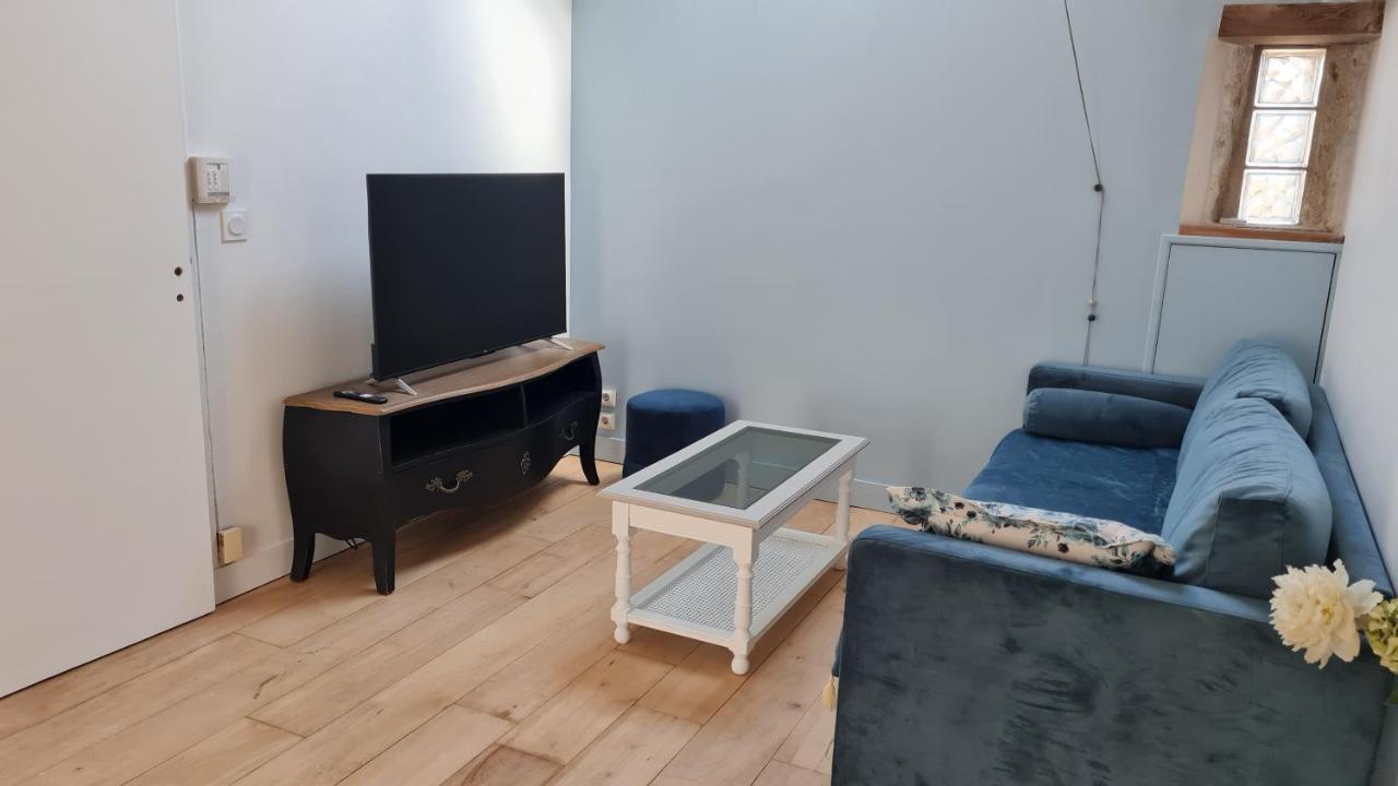 Belle Suite Dans Corps De Ferme - Logement Alicia Villiers-sous-Grez Exterior foto