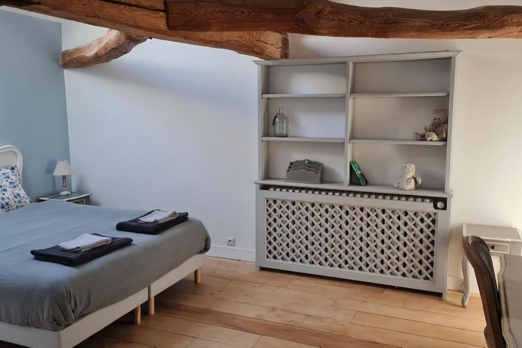 Belle Suite Dans Corps De Ferme - Logement Alicia Villiers-sous-Grez Exterior foto